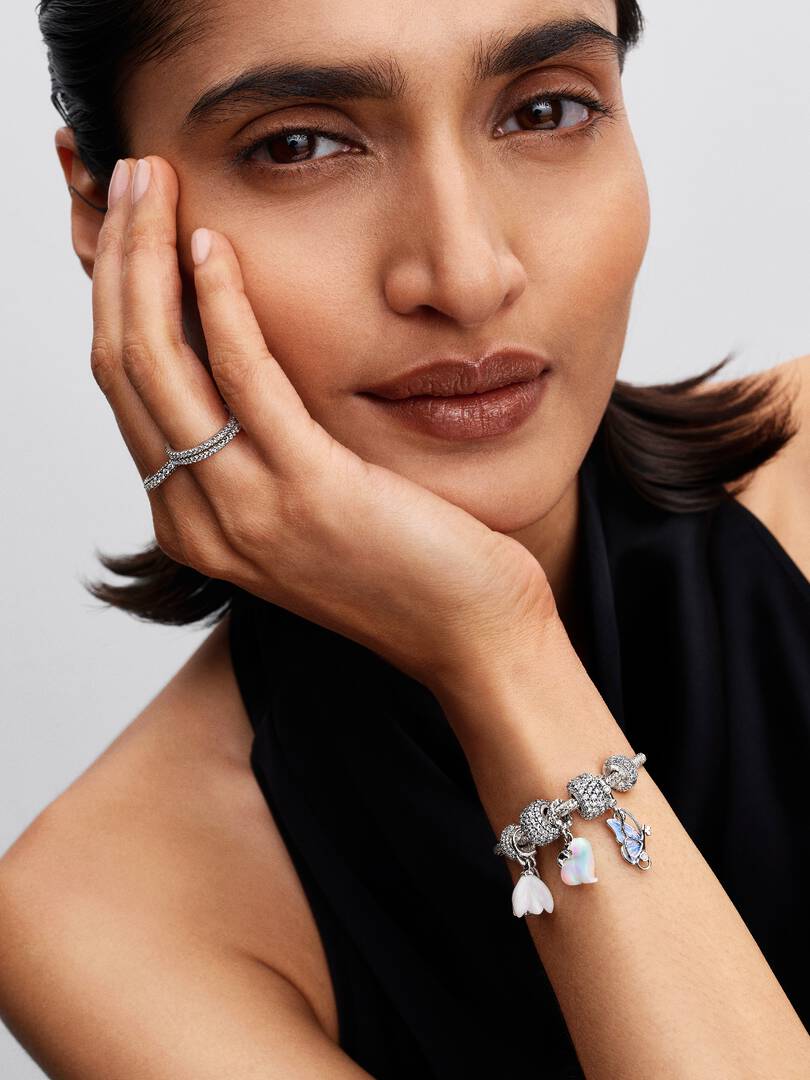 Charm Pendente Farfalla e Chiave "Unlock Tomorrow"