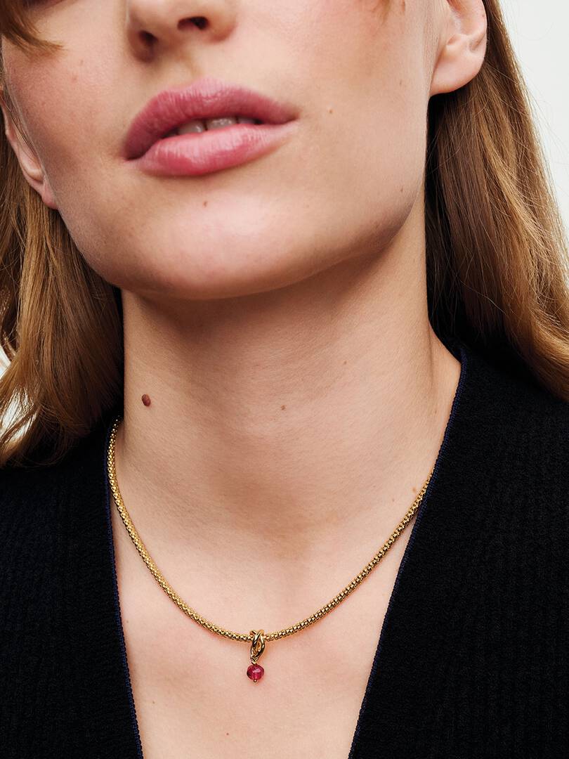 Collana Maglia Geometrica con Chiusura Moschettone a Cuore